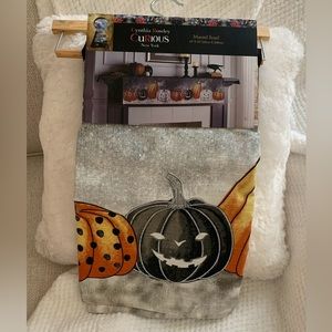 Cynthia Rowley Mantel Halloween Scarf